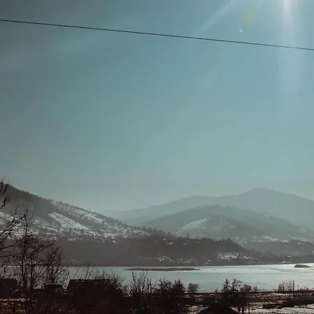 Casa Yla Villa Piatra Neamţ